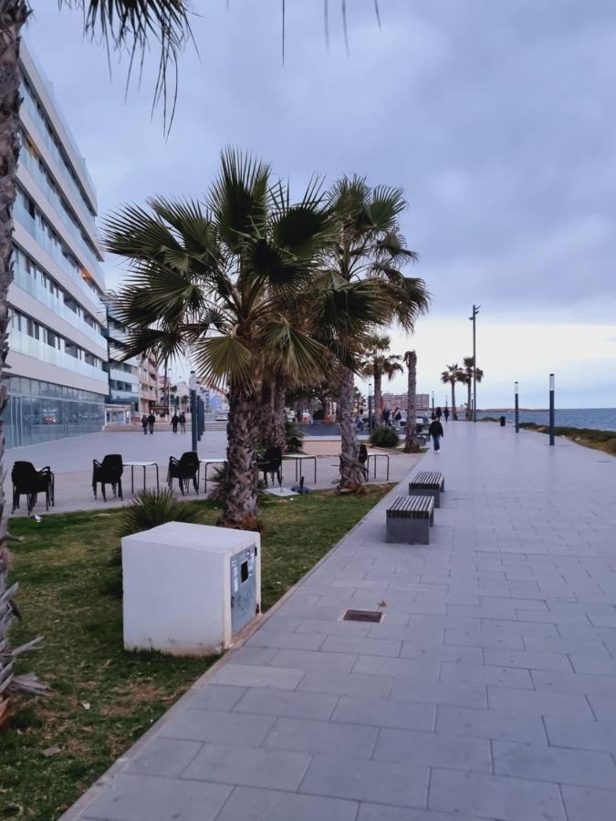 Luxury Evita Apartments In Torrevieja Bagian luar foto