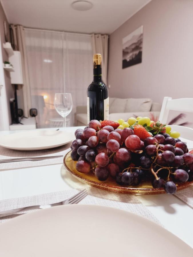 Luxury Evita Apartments In Torrevieja Bagian luar foto